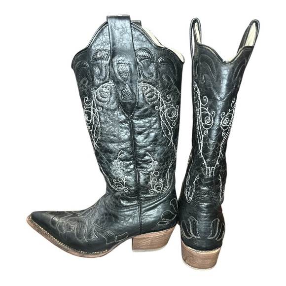 J.B. Dillon Black Western Cowboy Boots with Embroidered Design - Picture 4 of 9